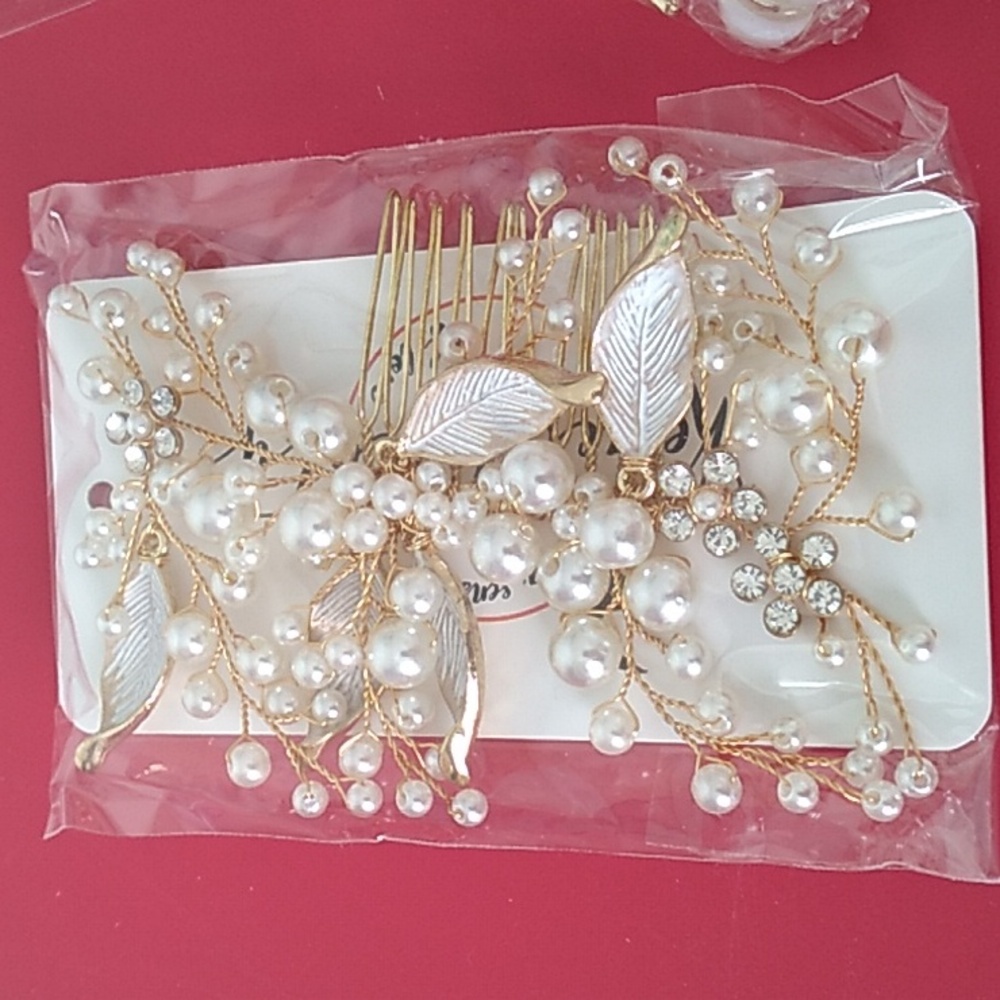 Flower gem gold clear hair comb and clip - Picture 2 of 8